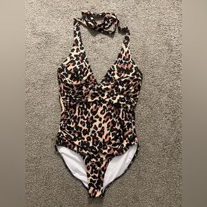 NWT SUUKSESS Sexy Tummy Control One Piece Halter Leopard Swimsuit